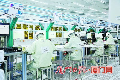 廈門天馬顯示科技兩千員工春節(jié)在崗 沖刺新項目投產(chǎn)